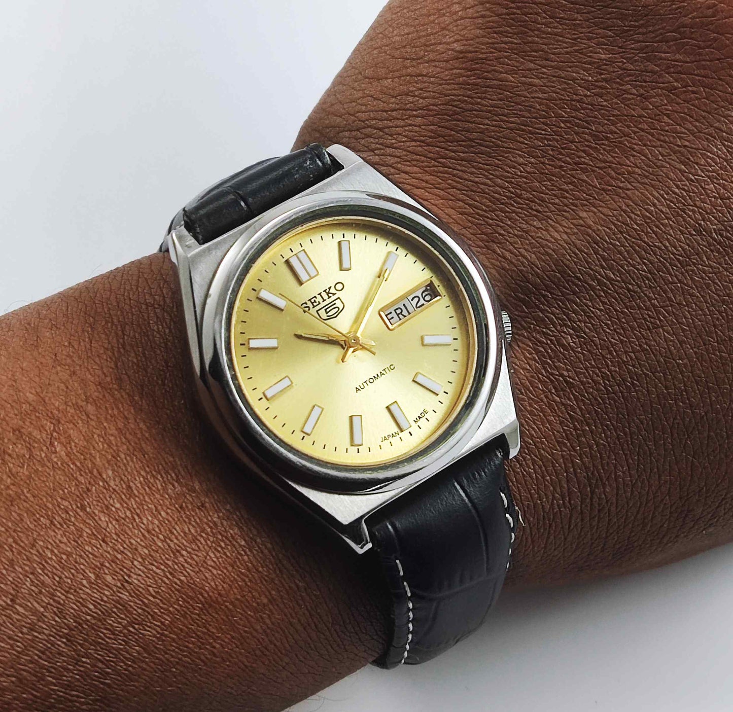 Seiko 5 Automatic 7009A Golden Dial 17 Jewels Men's Watch Discover-Diamonds