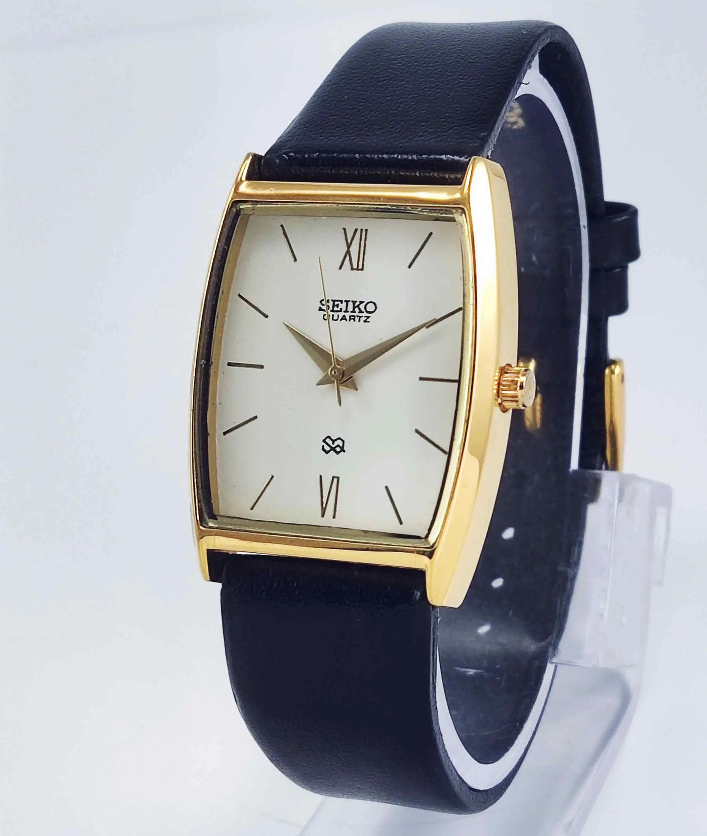 Seiko Quartz MIYOTA Off White Dial Golden Case Men's Watch Discover-Diamonds