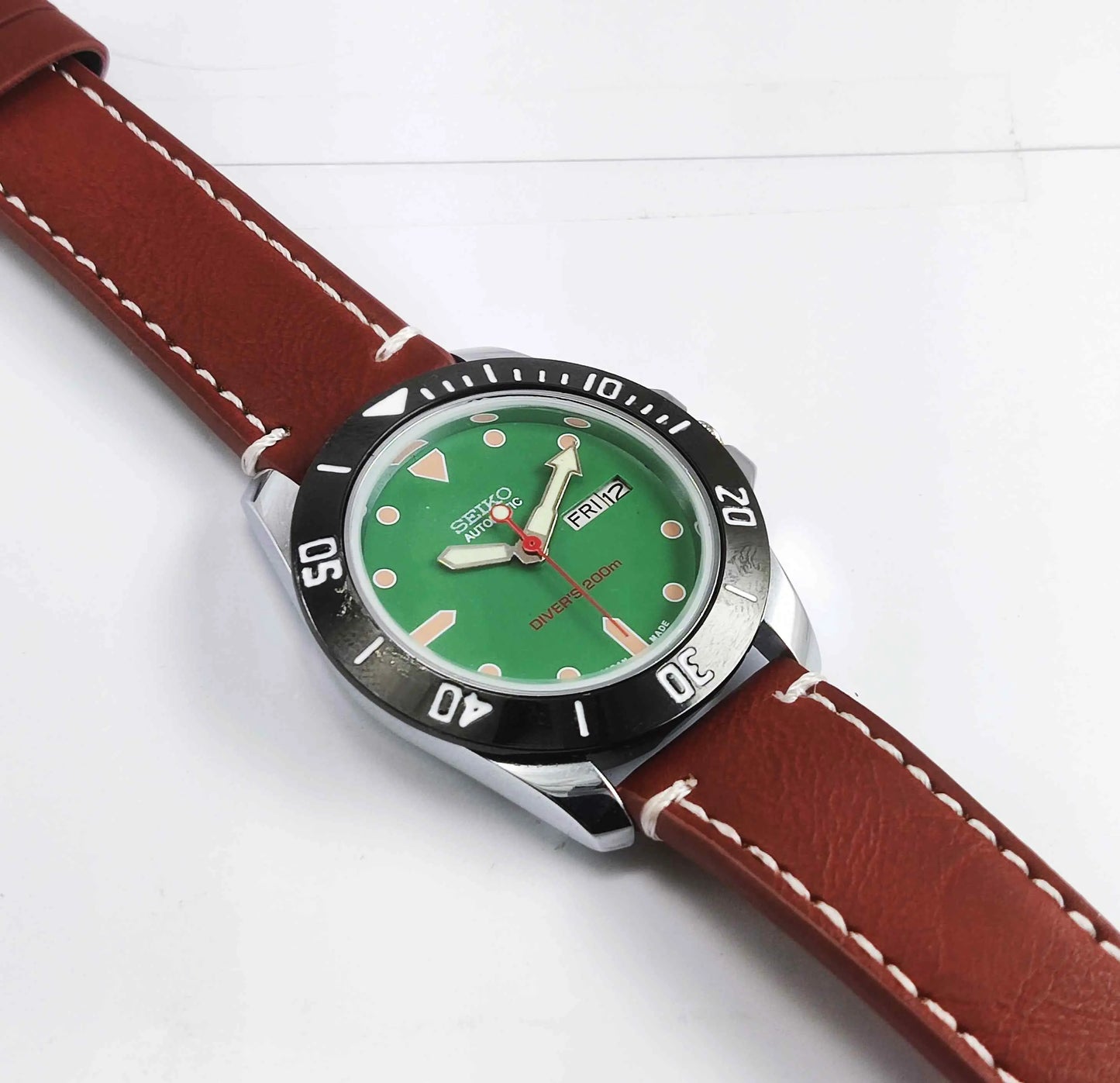 Seiko Automatic 6319A Green Dial 21 Jewels Men's Sports Watch Discover-Diamonds