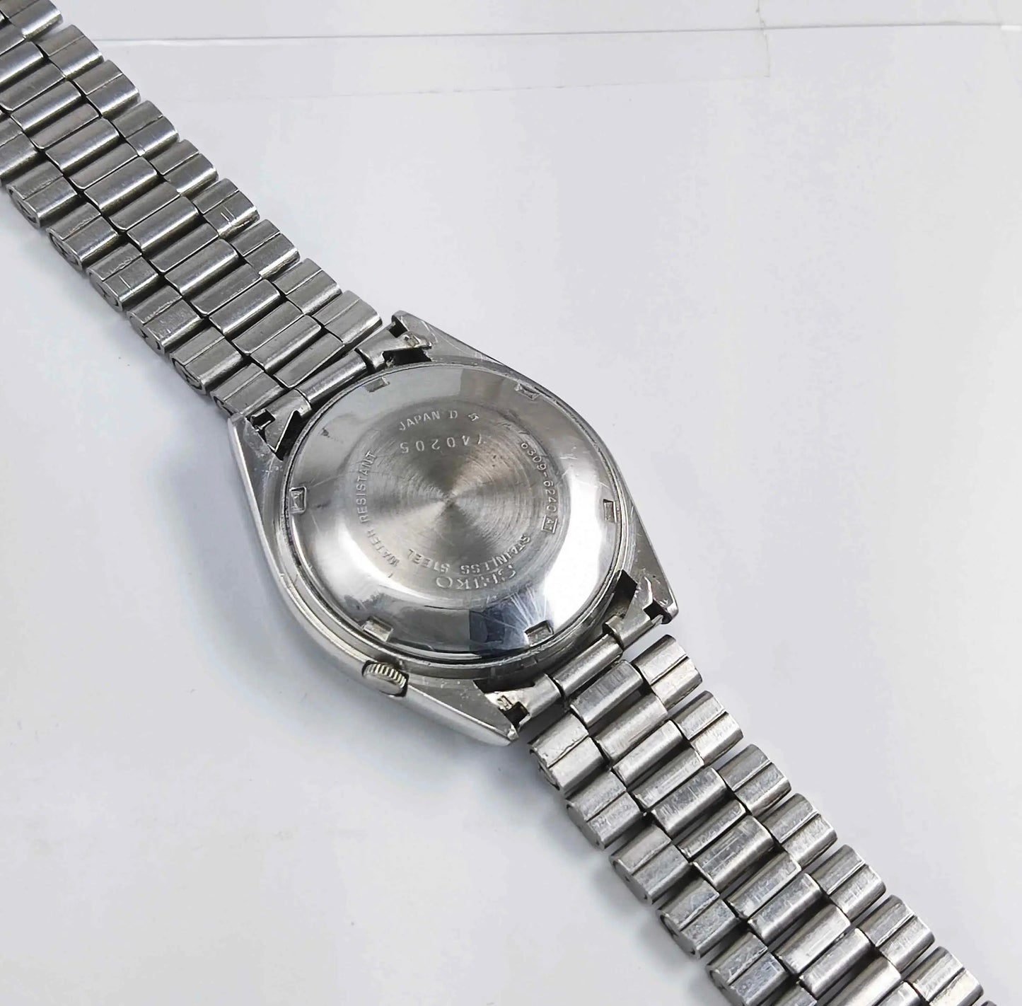 Seiko Automatic 6309A Red Dial 17 Jewels Men's Watch Discover-Diamonds