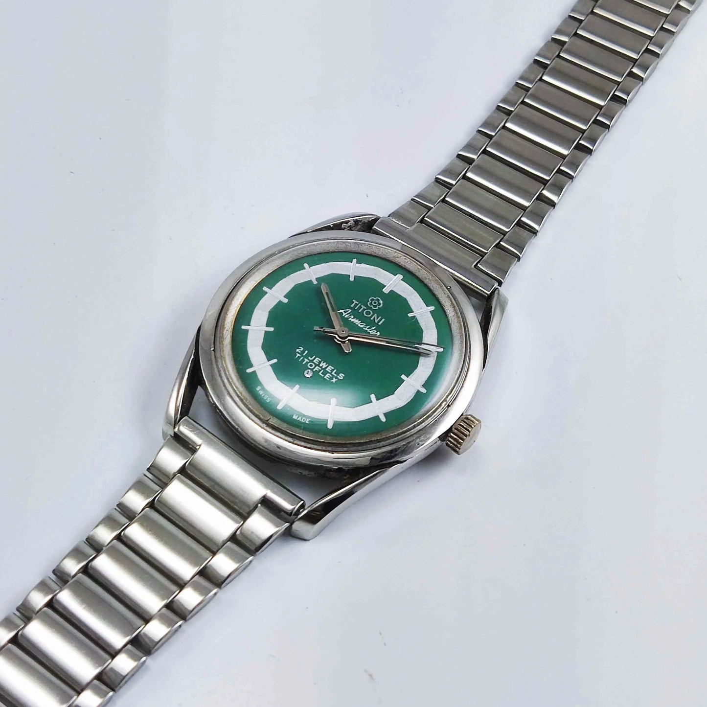 Titoni Airmaster 21 Jewels Titoflex Peacock Green Dial Watch Discover-Diamonds