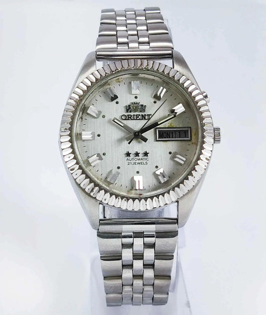 Genuine Orient Automatic 46941 Silver Dial 21 Jewels Day Date Discover-Diamonds