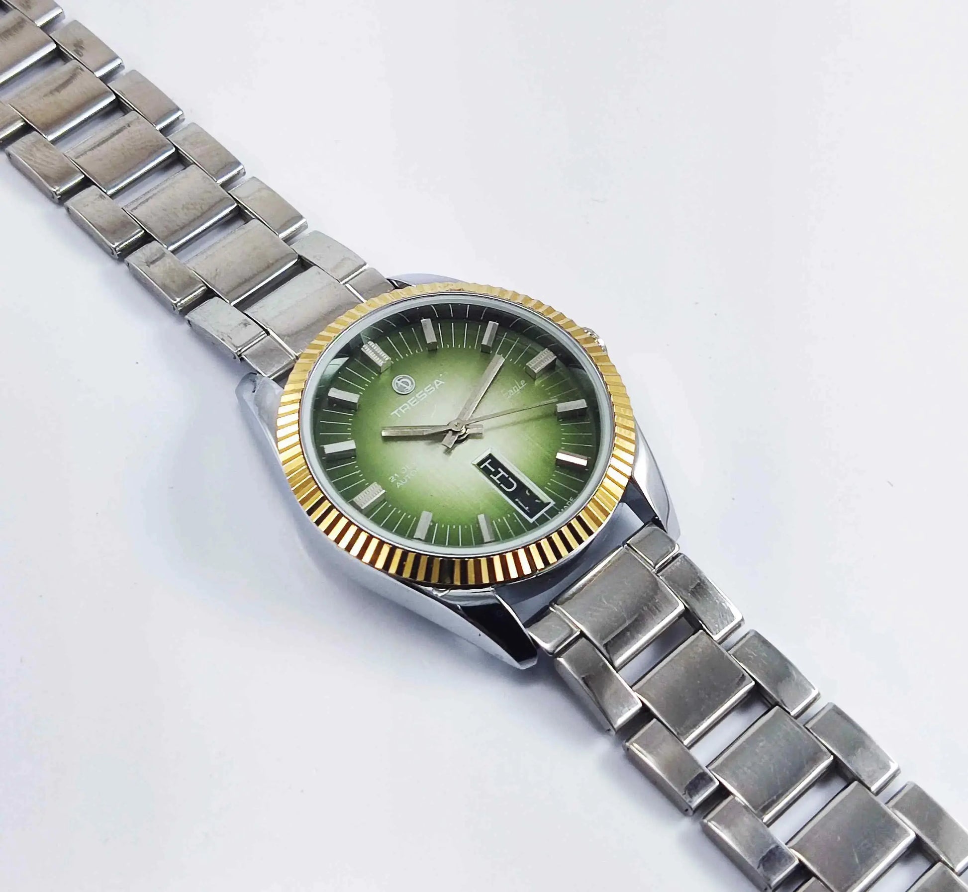 Trassa Automatic 21 Jewels Golden Eagle Green Dial Golden Bezel 2066 Discover-Diamonds