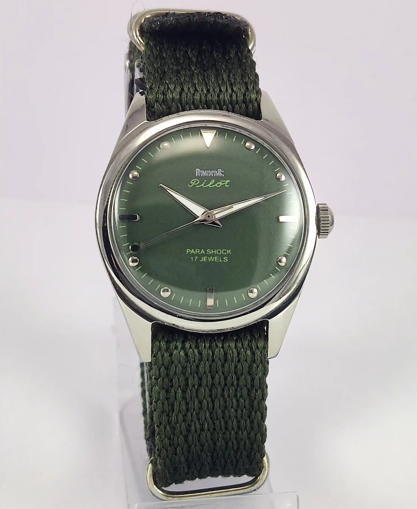 HMT Pilot Apple Green Dial Para Shock 17 Jewels Handwinding Men's Watch Discover-Diamonds