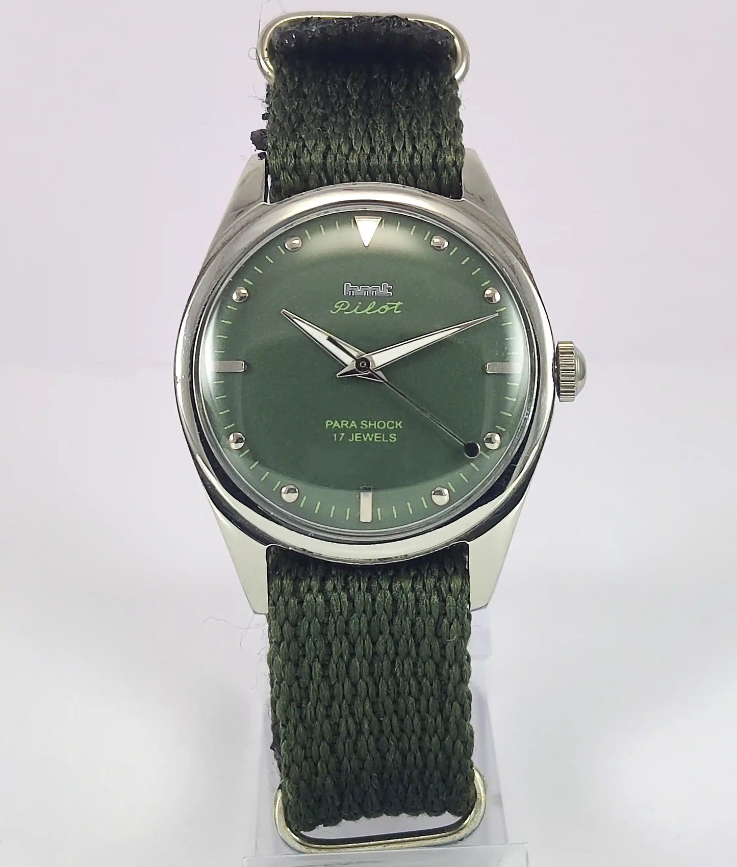 HMT Pilot Apple Green Dial Para Shock 17 Jewels Handwinding Men's Watch Discover-Diamonds