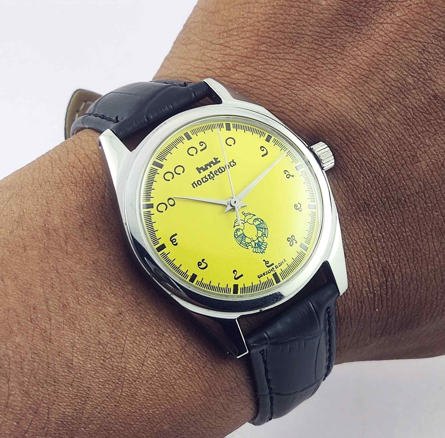 HMT Gandaberunda Kannada Numerals Yellow Dial 17 Jewels Handwinding Men's Wrist Watch 0231 Discover-Diamonds