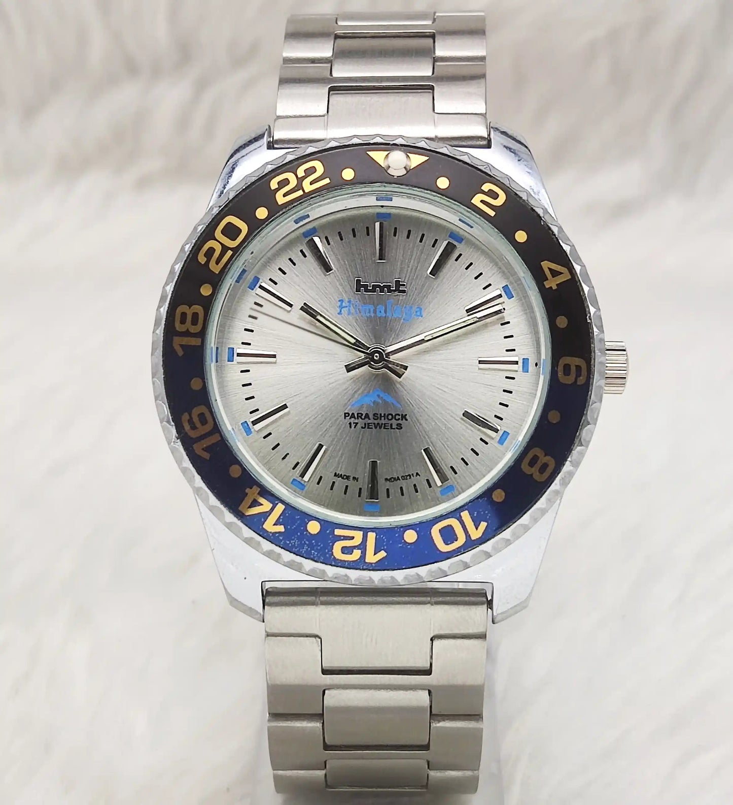 HMT Himalaya 17 Jewels Silver Dial Handwinding Transparent Back Discover-Diamonds Physical