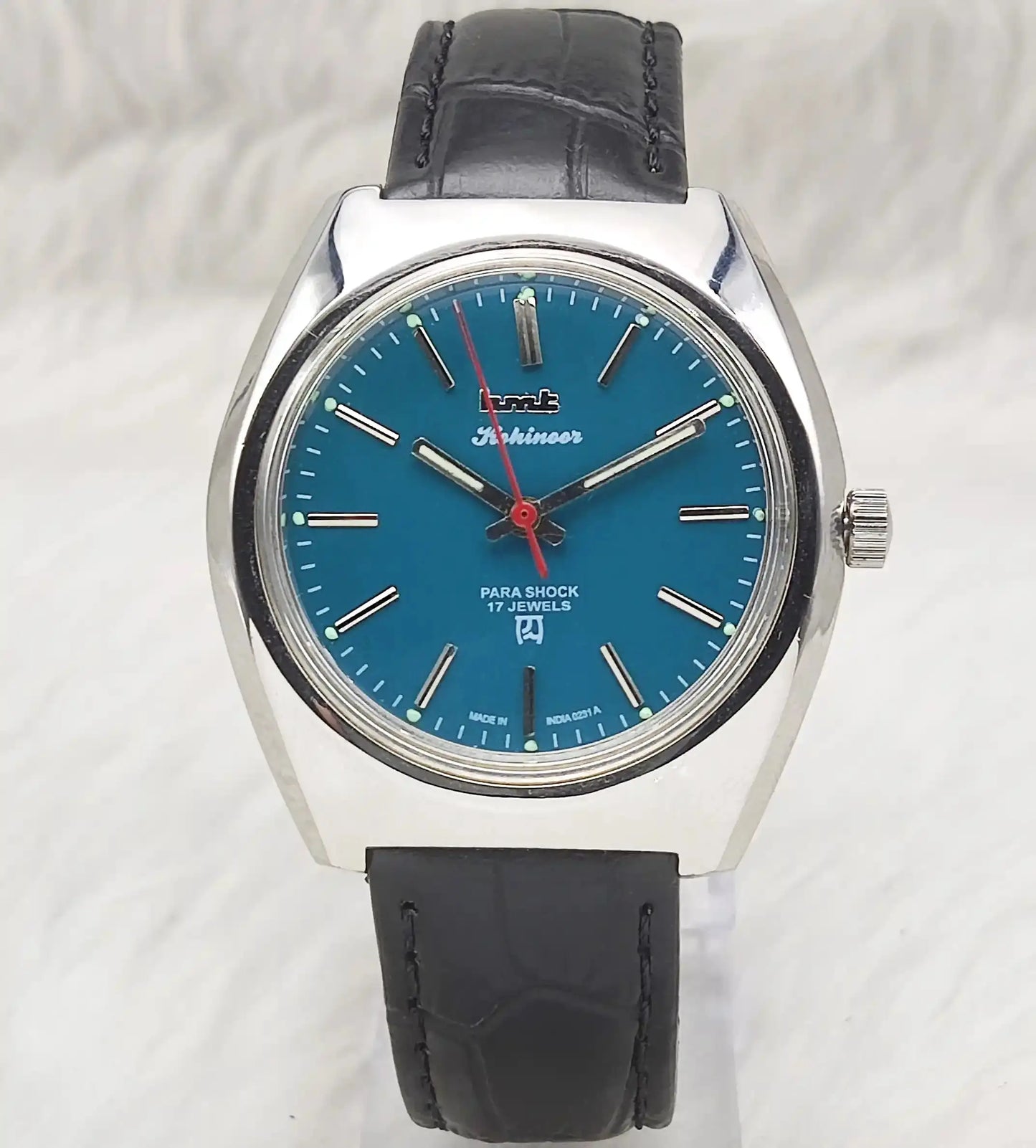 HMT Kohinoor Peacock Green Para Shock 17 Jewels Stick Indices Handwinding Watch