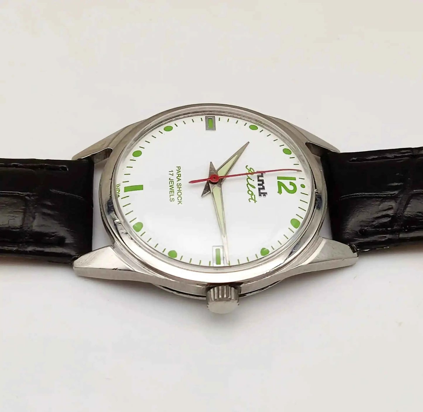 HMT Pilot 17 Jewels Stick-Dotted Indices White Dial Handwinding Watch
