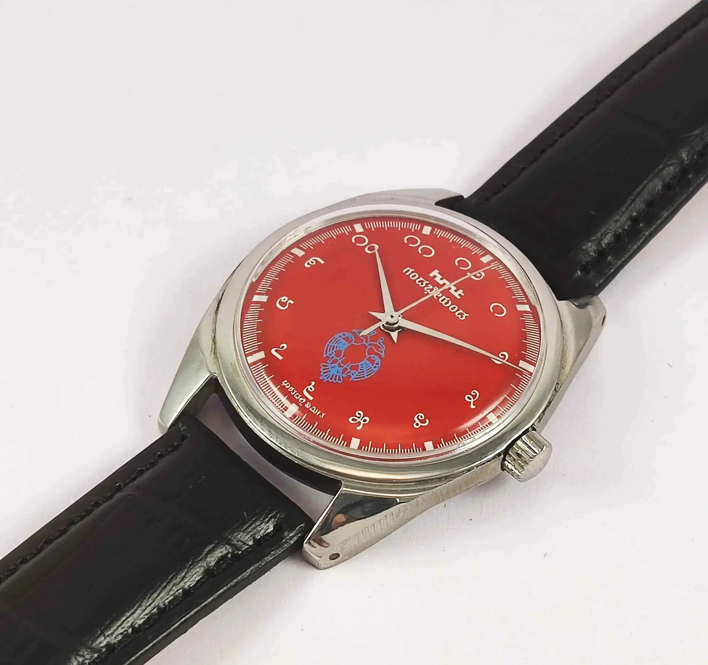 HMT Gandaberunda Kannada Numerals Red Dial 17 Jewels Handwinding Men's Watch 0231 Discover-Diamonds