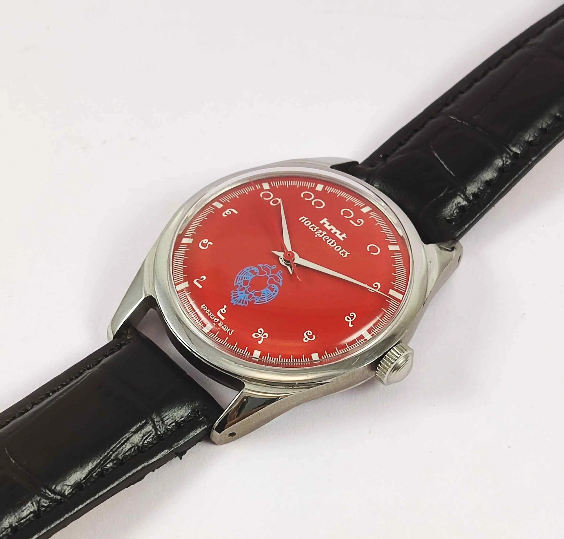 HMT Red Dial Gandaberunda Kannada Numerals 17 Jewels Handwinding Men's Watch 0231 Discover-Diamonds