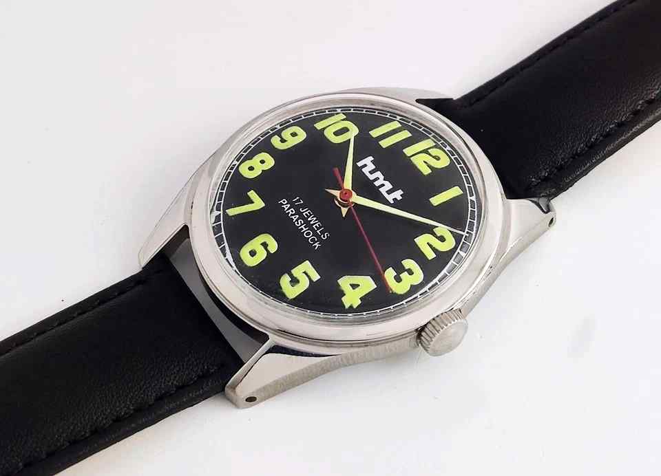 HMT Glow In The Dark Black Dial 17 Jewels Para Shock Handwinding Men's Watch Discover-Diamonds