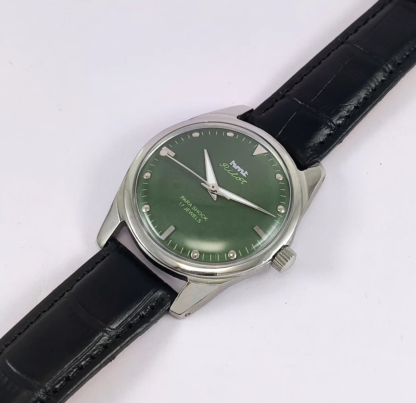 HMT Pilot Para Shock 17 Jewels Apple Green Dial Handwinding Men's Watch Discover-Diamonds