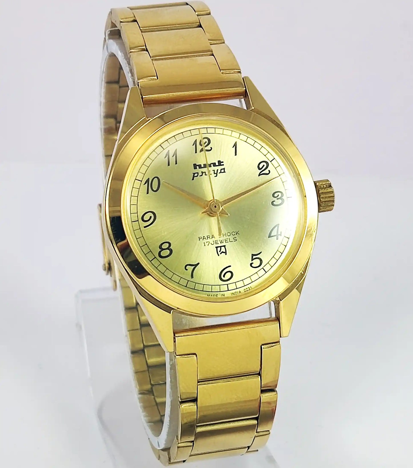 HMT Priya Para Shock 17 Jewels Golden Dial Handwinding Watch Discover-Diamonds