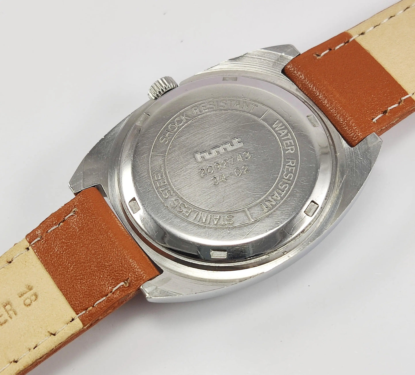 HMT Kohinoor Para Shock 17 Jewels Maroon Red Dial Mechanical Hand winding Men's Wrist Watch - Discover-Diamonds