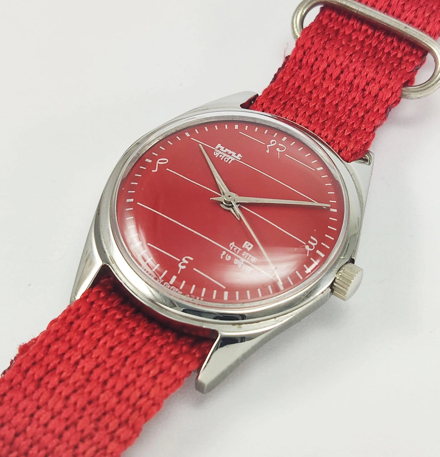 HMT Janata Para Shock 17 Jewels Red Dial Mechanical Hand winding Men's Wrist Watch - Discover-Diamonds