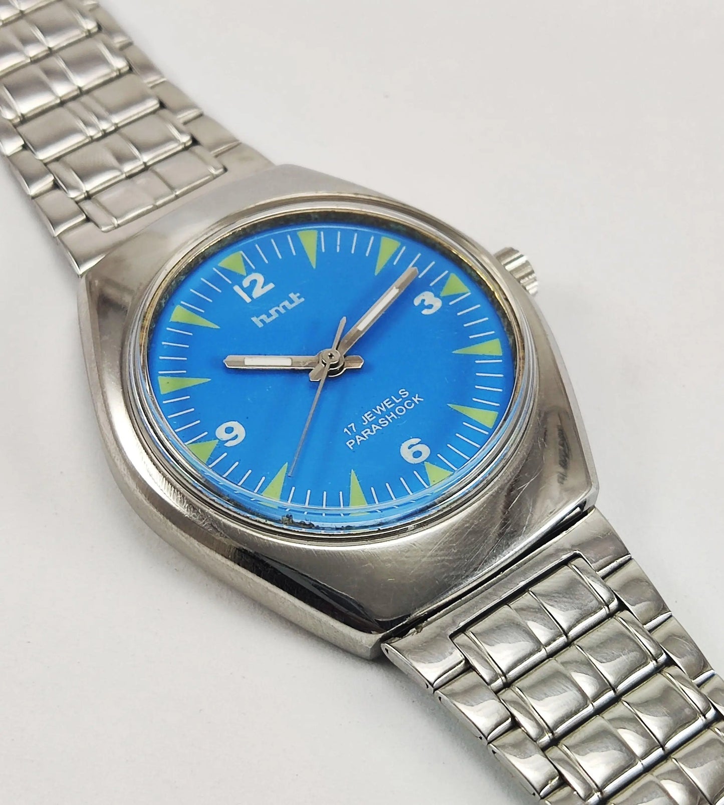 HMT Para Shock 17 Jewels Blue Dial Mechanical Hand winding Men's Wrist Watch - Discover-Diamonds