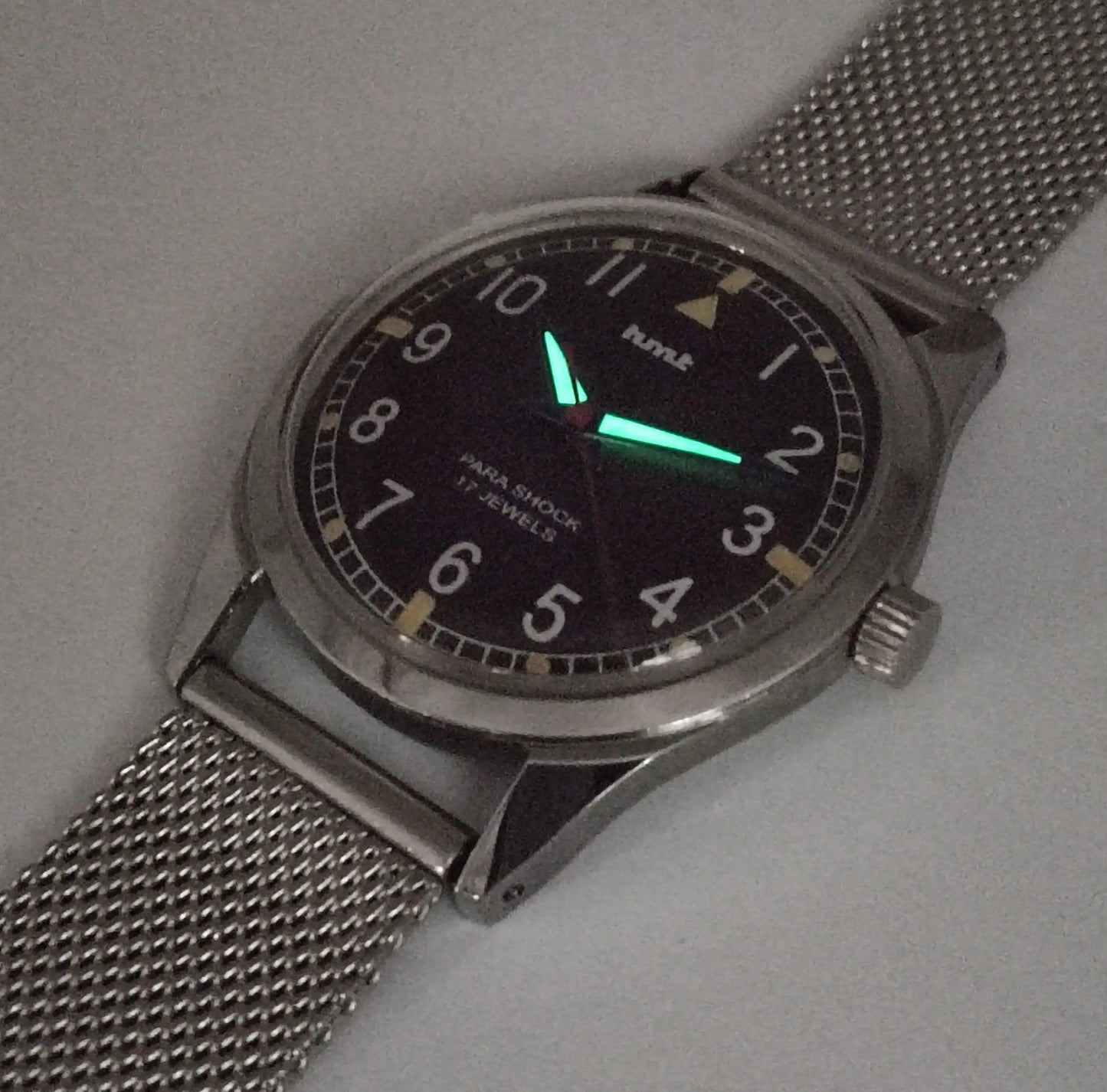HMT Para Shock 17 Jewels Brown Dial Mechanical Hand winding Men's Wrist Watch - Discover-Diamonds