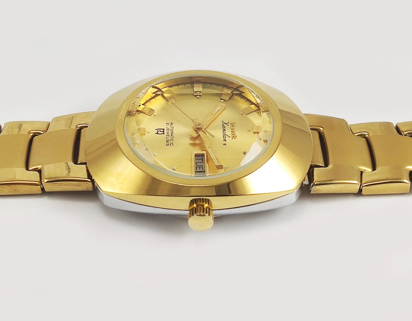 HMT Kanchan Para Shock 21 Jewels Golden Dial Day Date Function Mechanical Automatic Men's Wrist Watch Discover-Diamonds