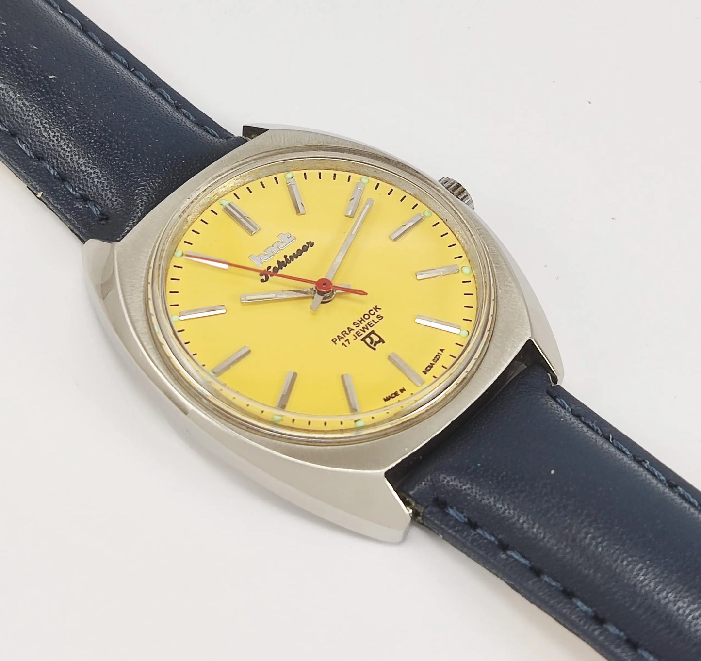 HMT Kohinoor Para Shock 17 Jewels Sun Yellow Dial Mechanical Hand winding Men's Wrist Watch Discover-Diamonds