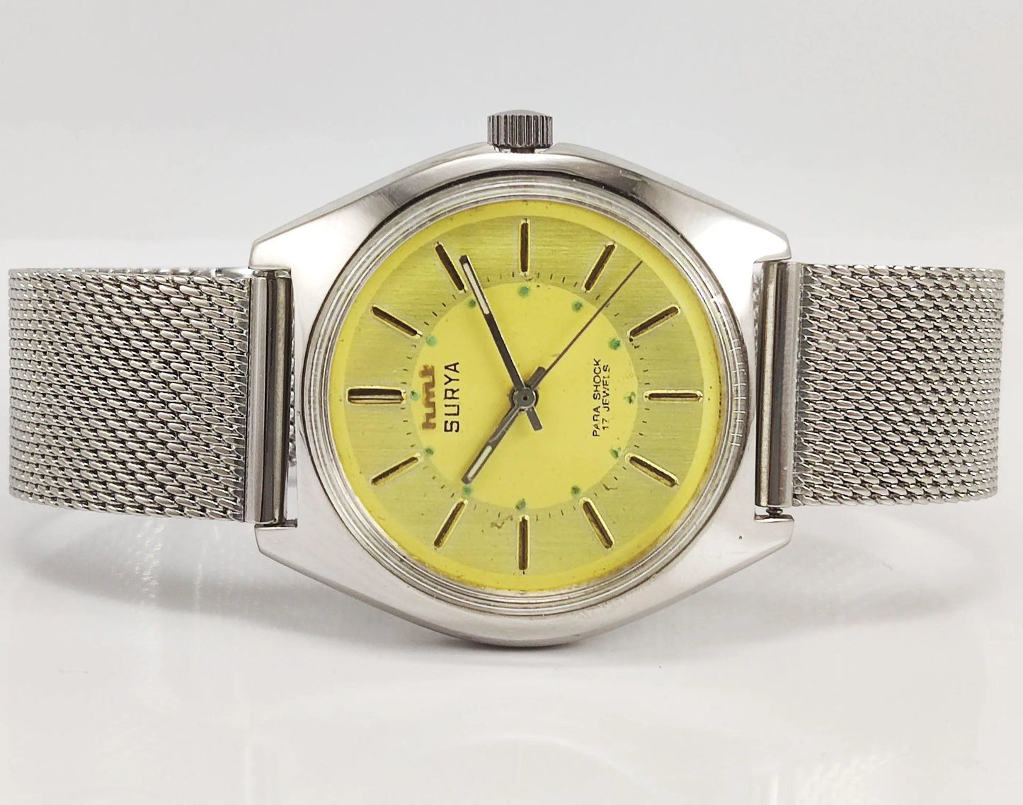 HMT Surya Para Shock 17 Jewels Golden Dial Mechanical Hand winding Men's Wrist Watch - Discover-Diamonds