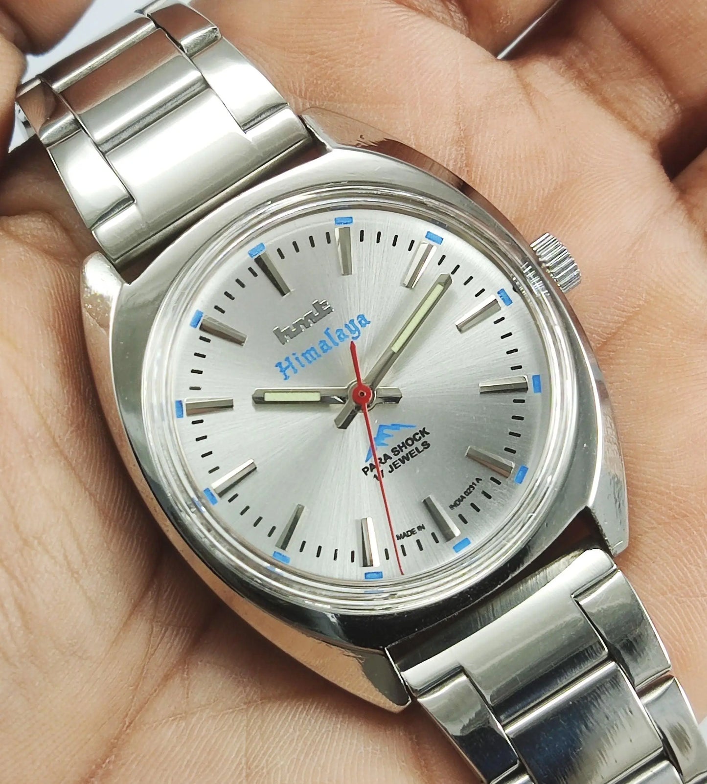 HMT Himalaya Para Shock 17 Jewels Silver Dial Mechanical Hand winding Men's Wrist Watch - Discover-Diamonds