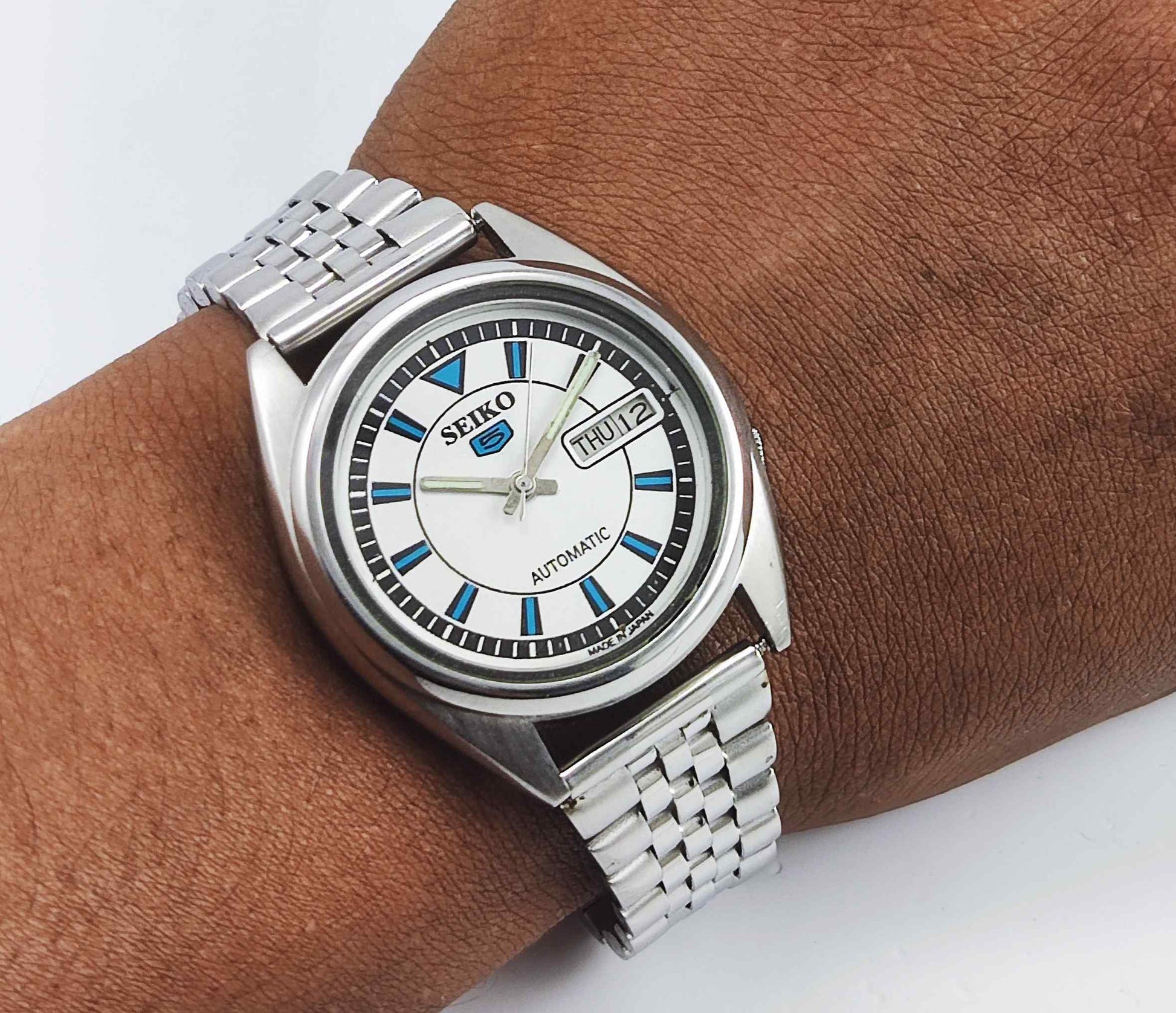 Seiko 5 Automatic-7009A Pearl Dial 17 Jewels Day Date Men's Mechanical Watch Discover-Diamonds