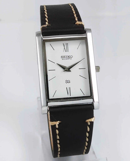 Seiko Quartz MIYOTA White Dial Silver Case Men's Watch Discover-Diamonds