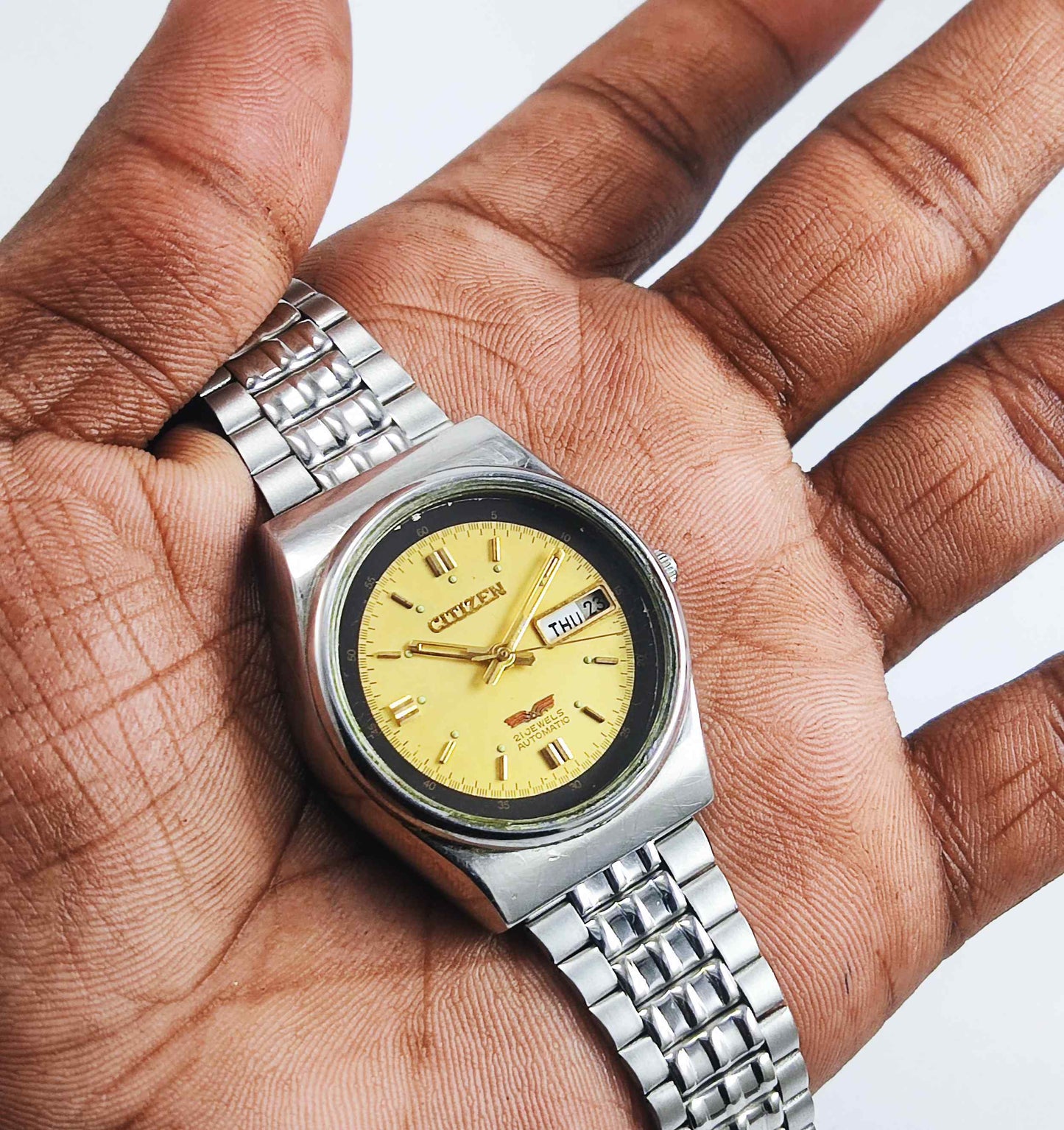 Citizen Golden Dial 21 Jewels Automatic 8200A Men's Watch Discover-Diamonds