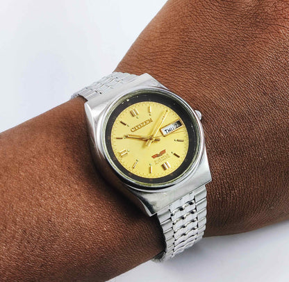 Citizen Golden Dial 21 Jewels Automatic 8200A Men's Watch Discover-Diamonds