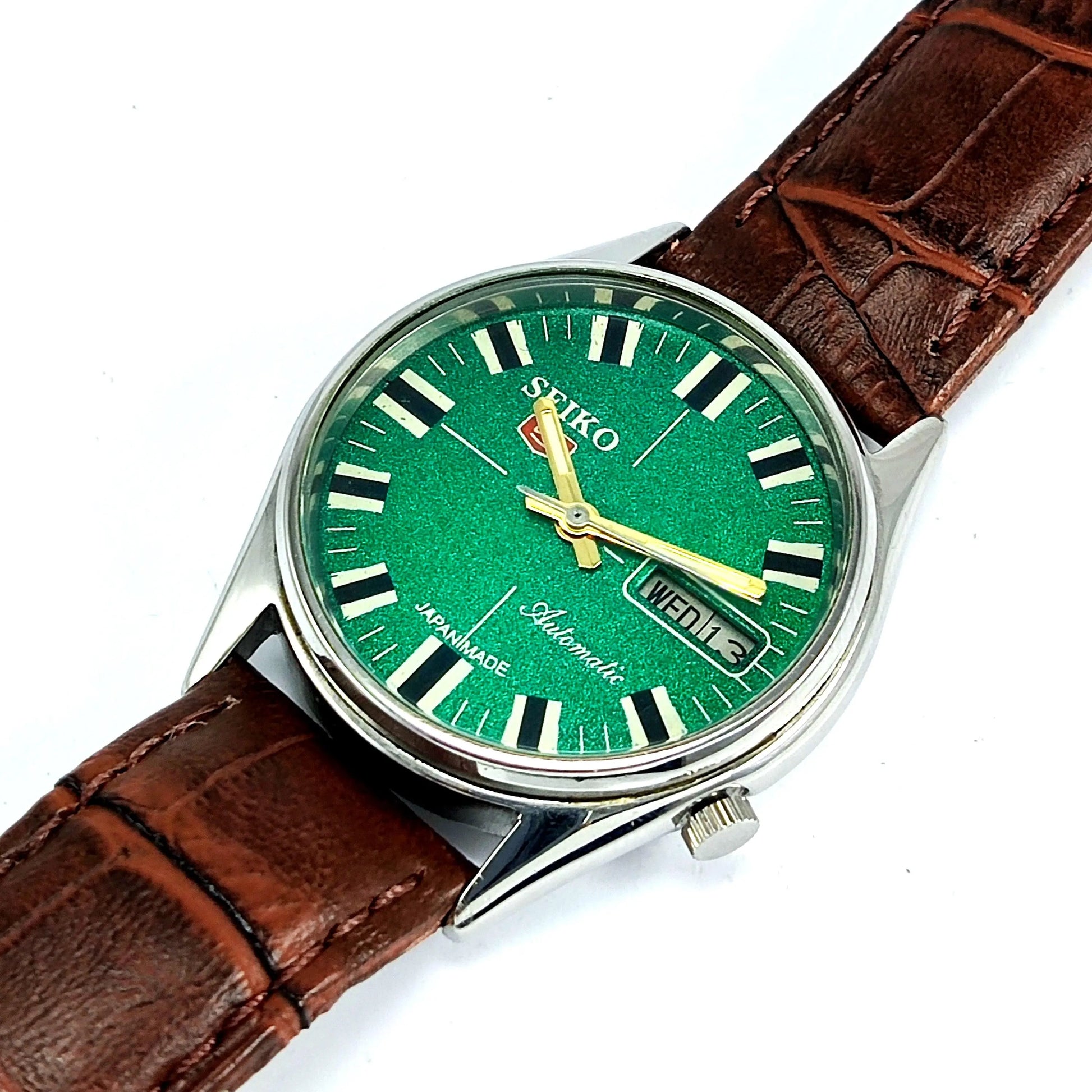 Seiko 5 Automatic-7009 Green Dial 17 Jewels Day Date Men's Wrist Mechanical Watch - Discover-Diamonds