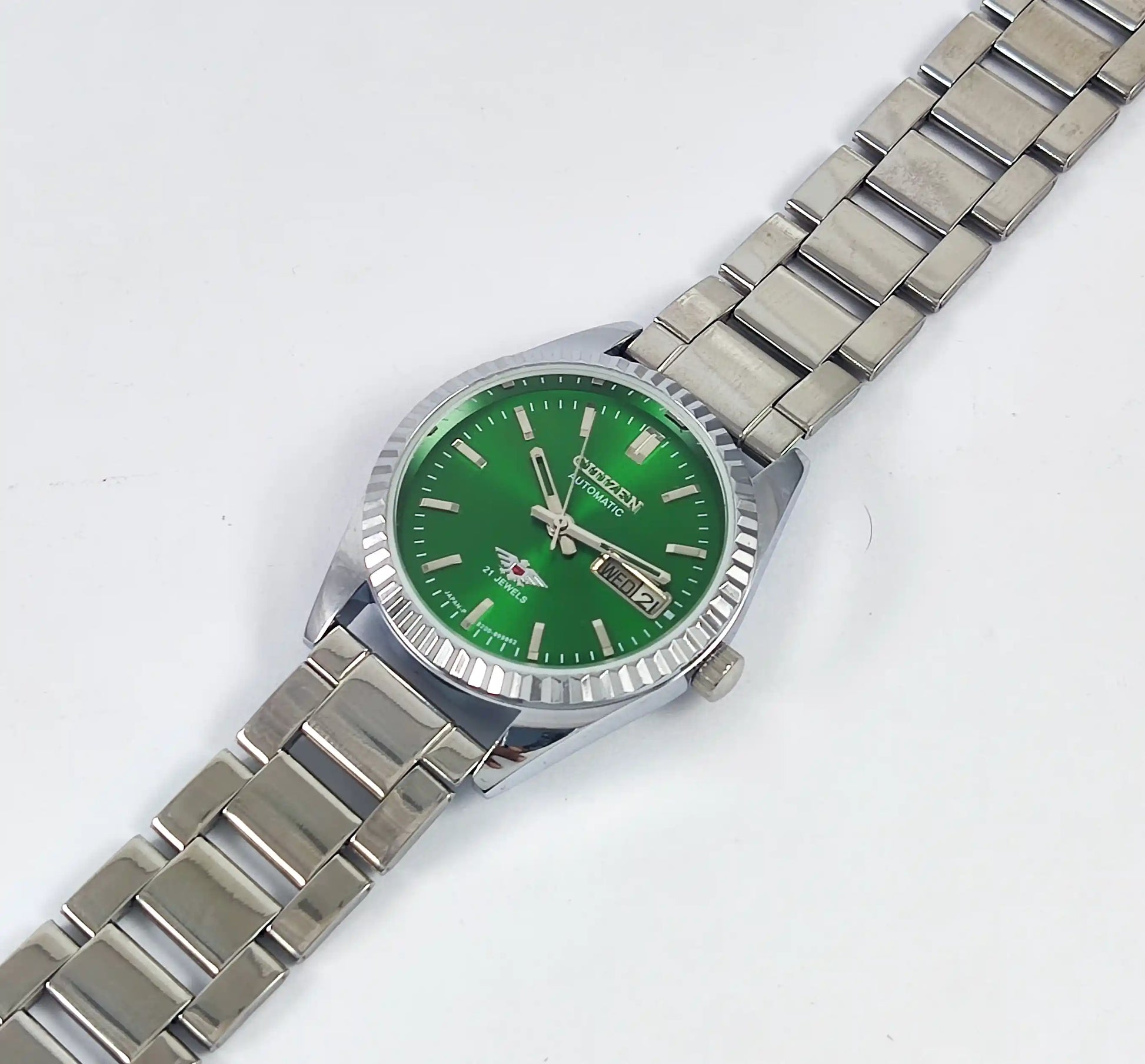 Citizen Automatic 8200A Green Dial 21 Jewels Day Date Automatic - Discover-Diamonds