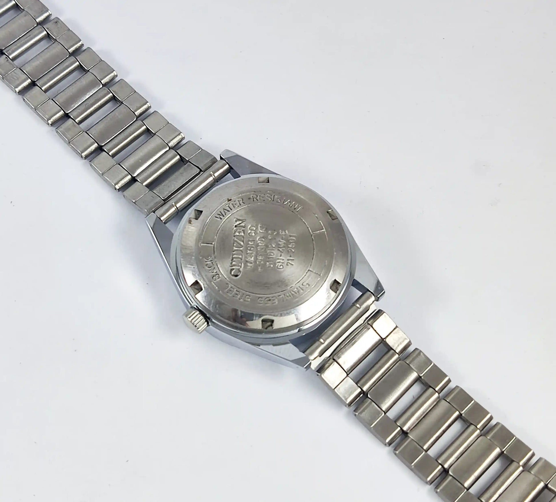 Citizen Automatic 8200A Green Dial 21 Jewels Day Date Automatic - Discover-Diamonds