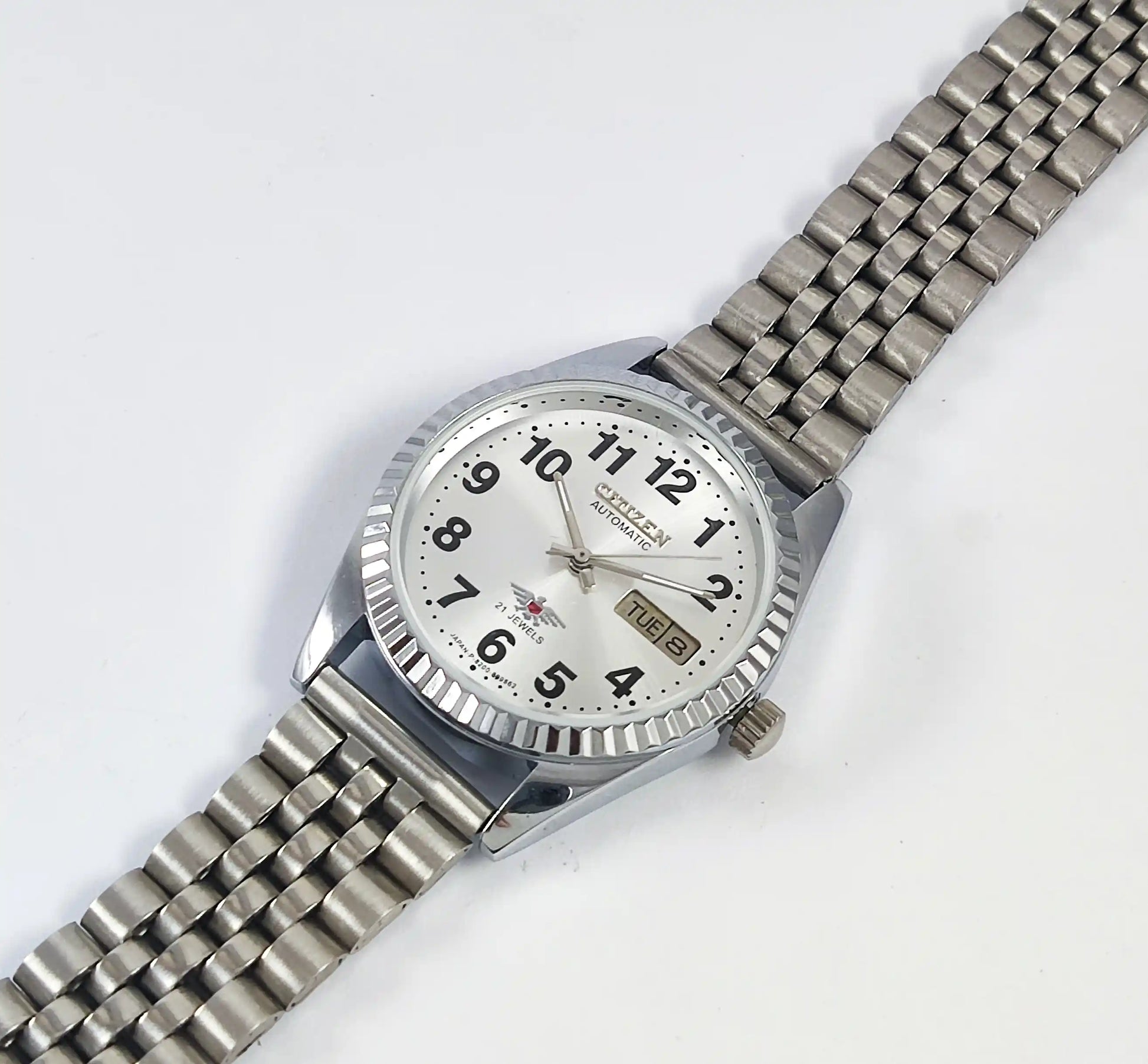 Citizen Automatic 8200A Silver Dial 21 Jewels Day Date Men's Mechanical Watch Discover-Diamonds