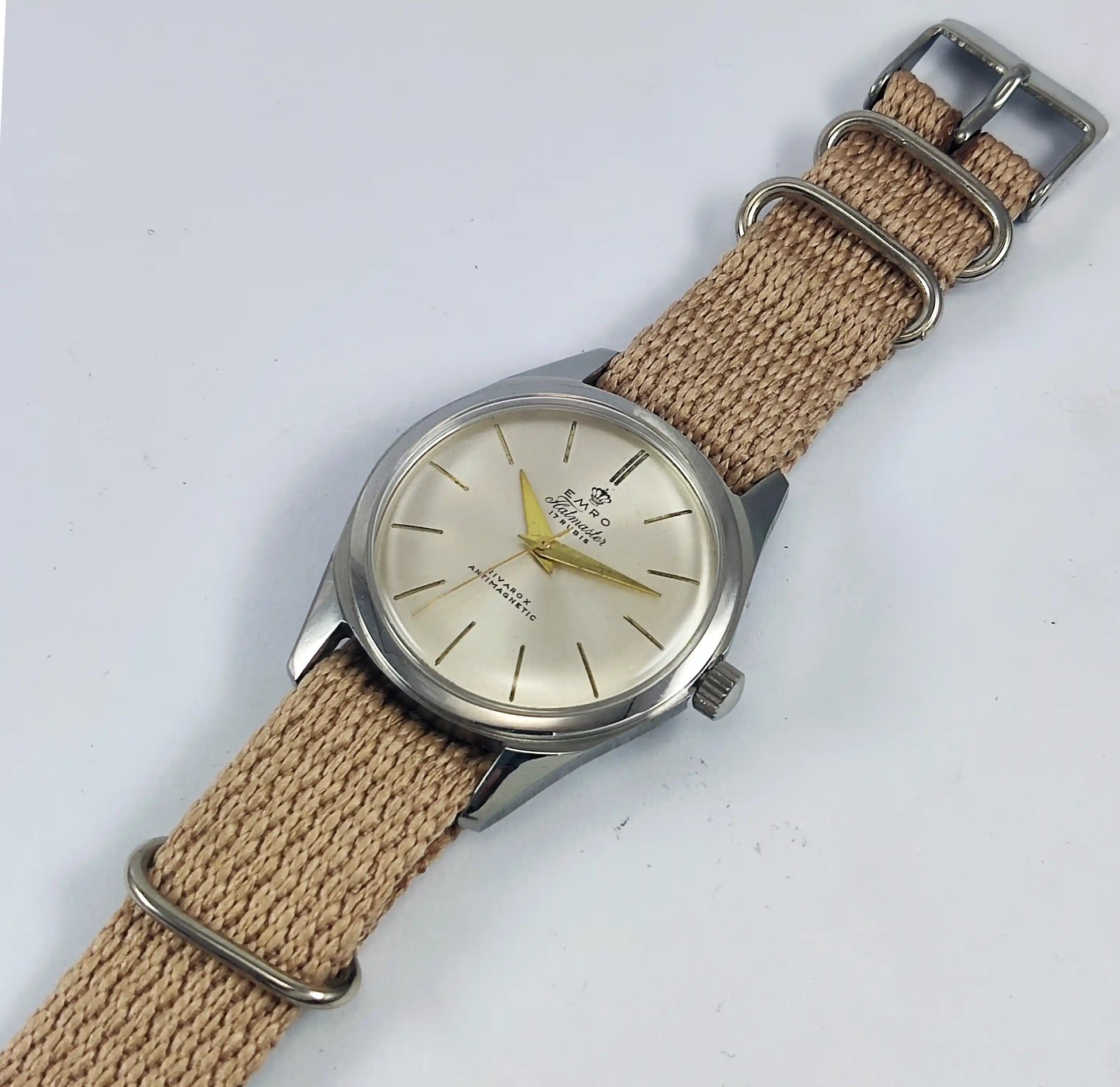 Emro Hatmaster 17 Rubis Silver Dial Nivarox Antimagnetic Handwinding Watch Discover-Diamonds