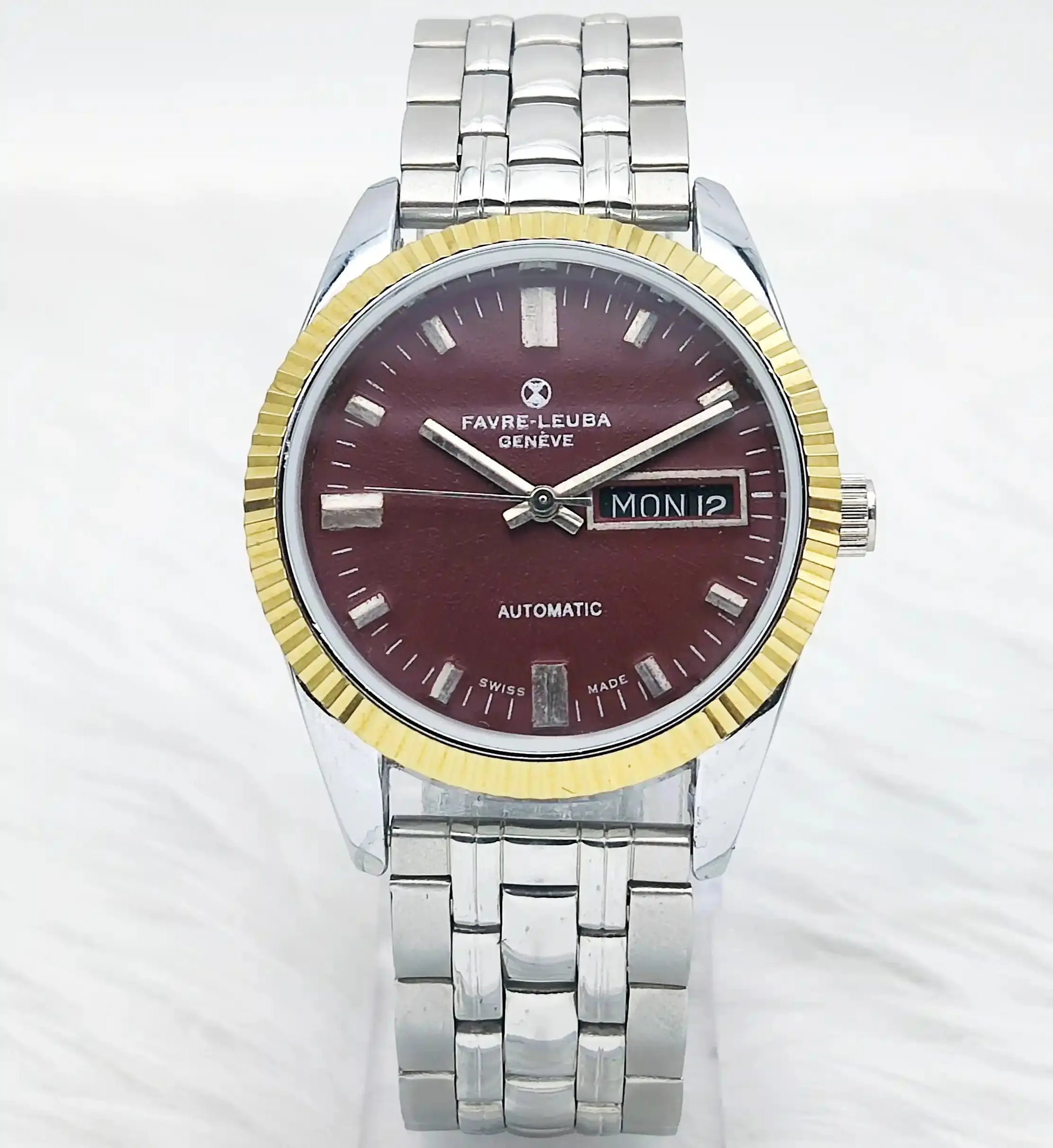 Favre Leuba Geneve Automatic 2066 Day Date Maroon Dial 17 Jewels - Discover-Diamonds