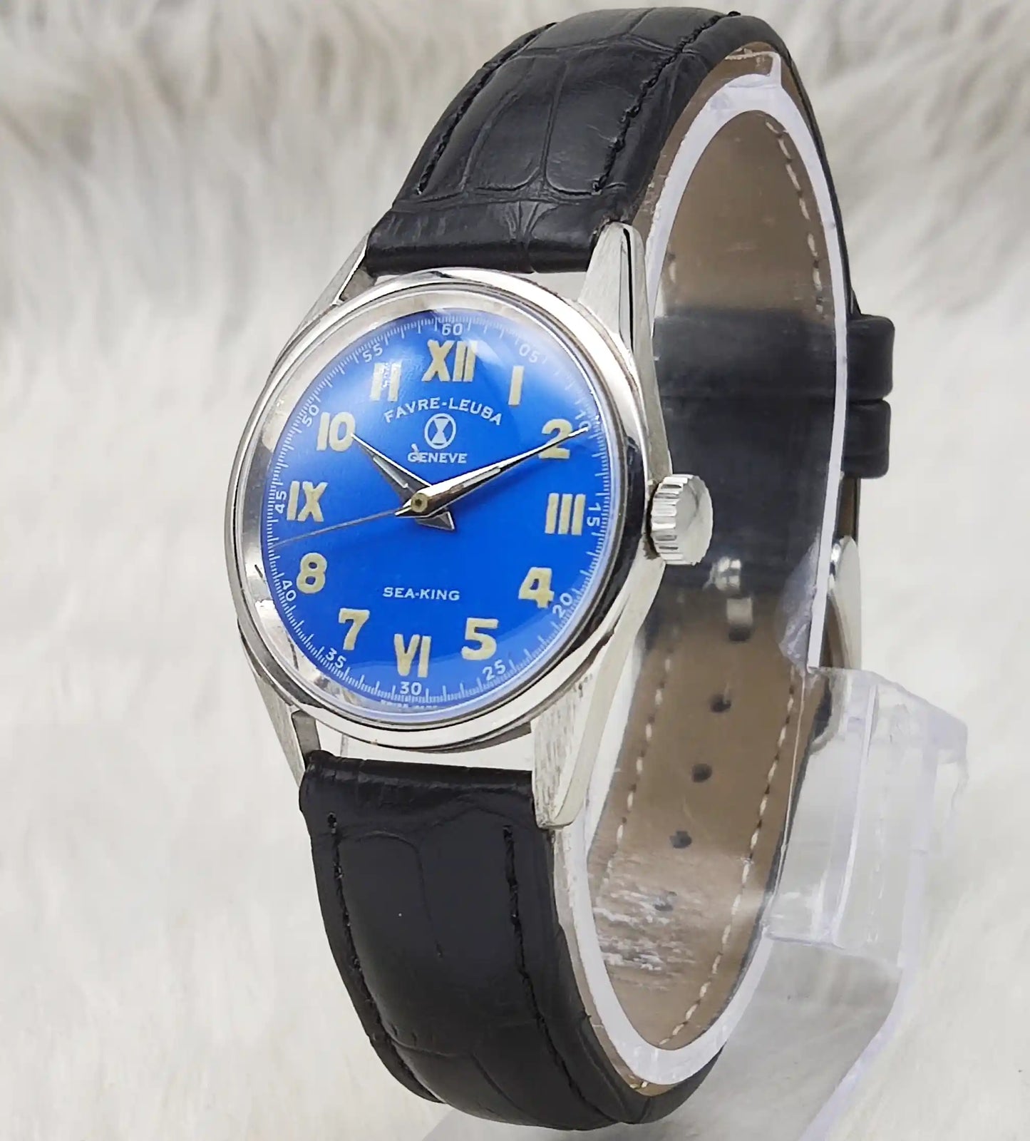 Favre Leuba Geneve Bluish Dial 17 Jewels Handwinding Watch