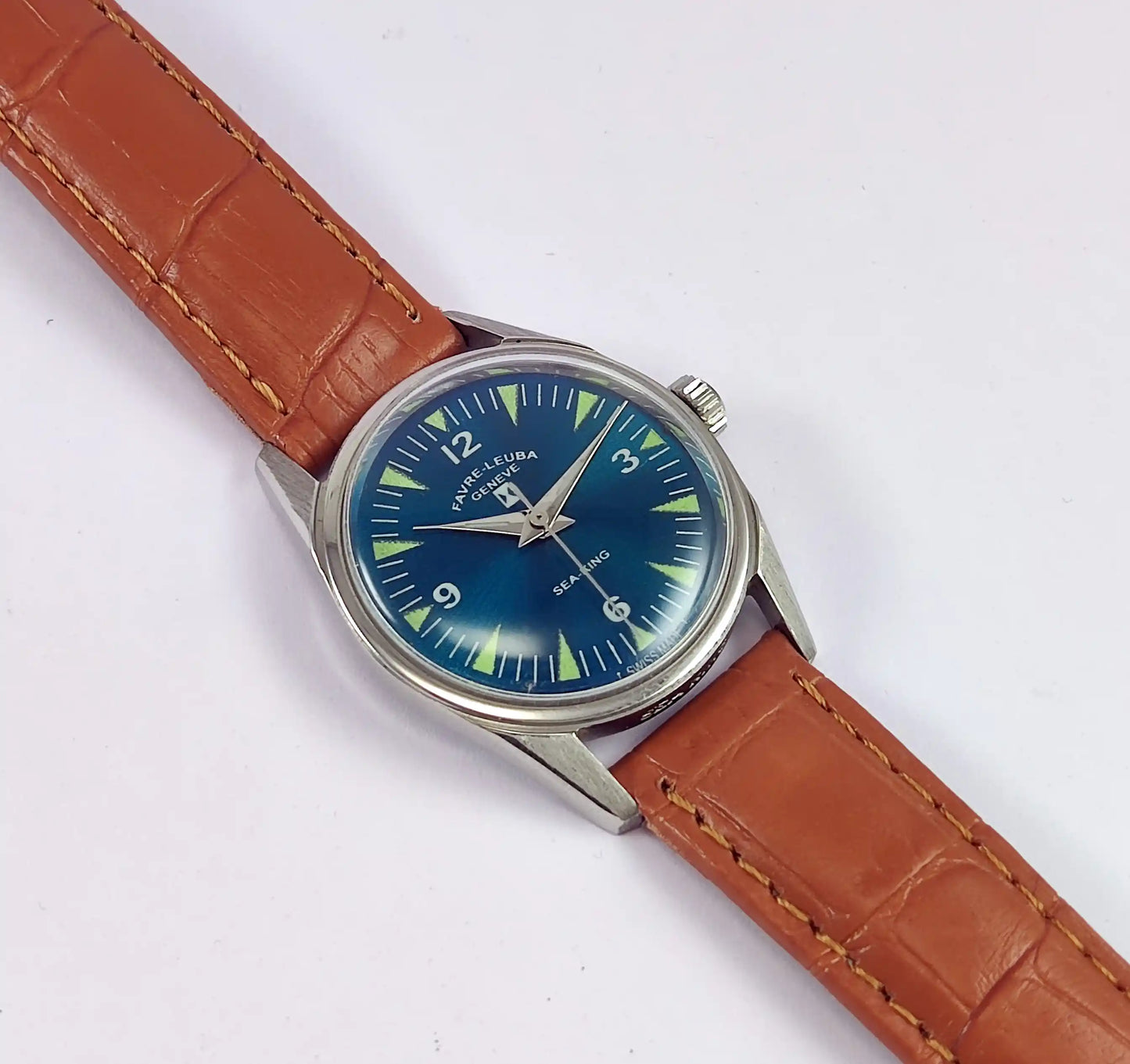 Favre Leuba Geneve Sea King Dark Greenish Dial Women's Watch 101 Discover-Diamonds