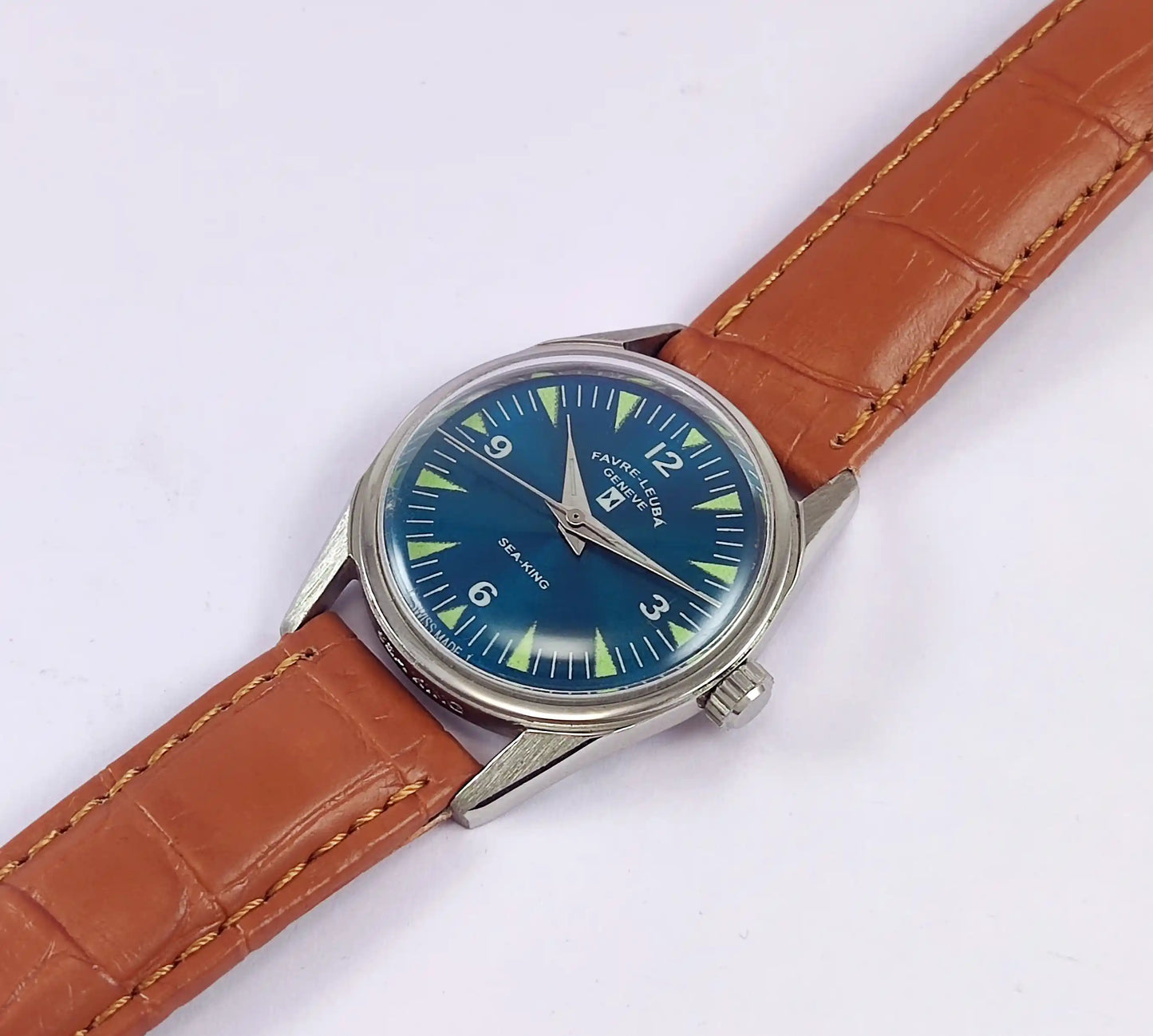 Favre Leuba Geneve Sea King Dark Greenish Dial Women's Watch 101 Discover-Diamonds