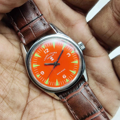 Favre Leuba Geneve Seaking 17 Jewels Red Dial with English Numerals Indices