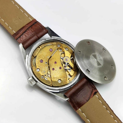 Favre Leuba Geneve Seaking 17 Jewels Red Dial with English Numerals Indices