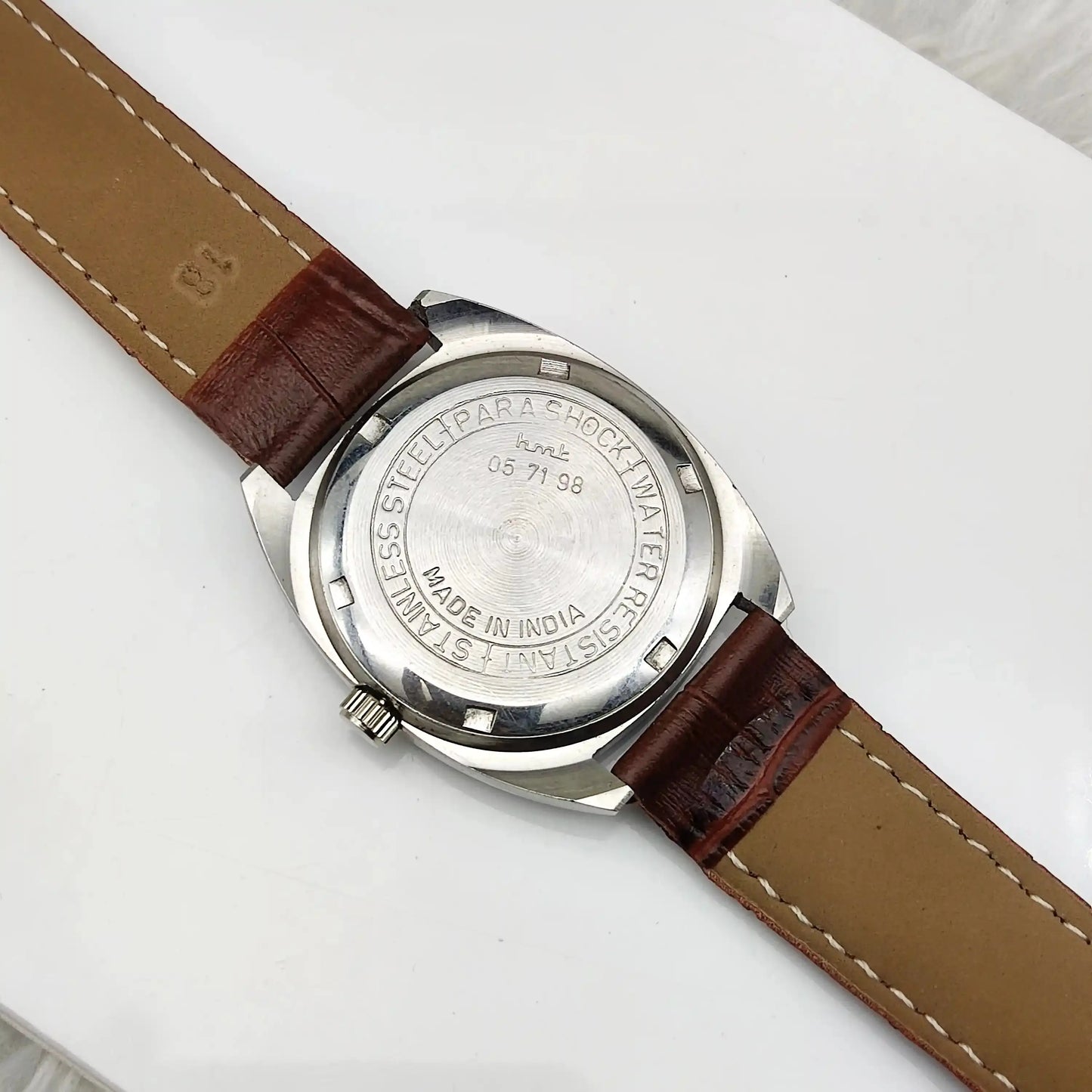 HMT Abhishek Para Shock 17 Jewels Golden Dial Dotted Indices Handwinding Watch