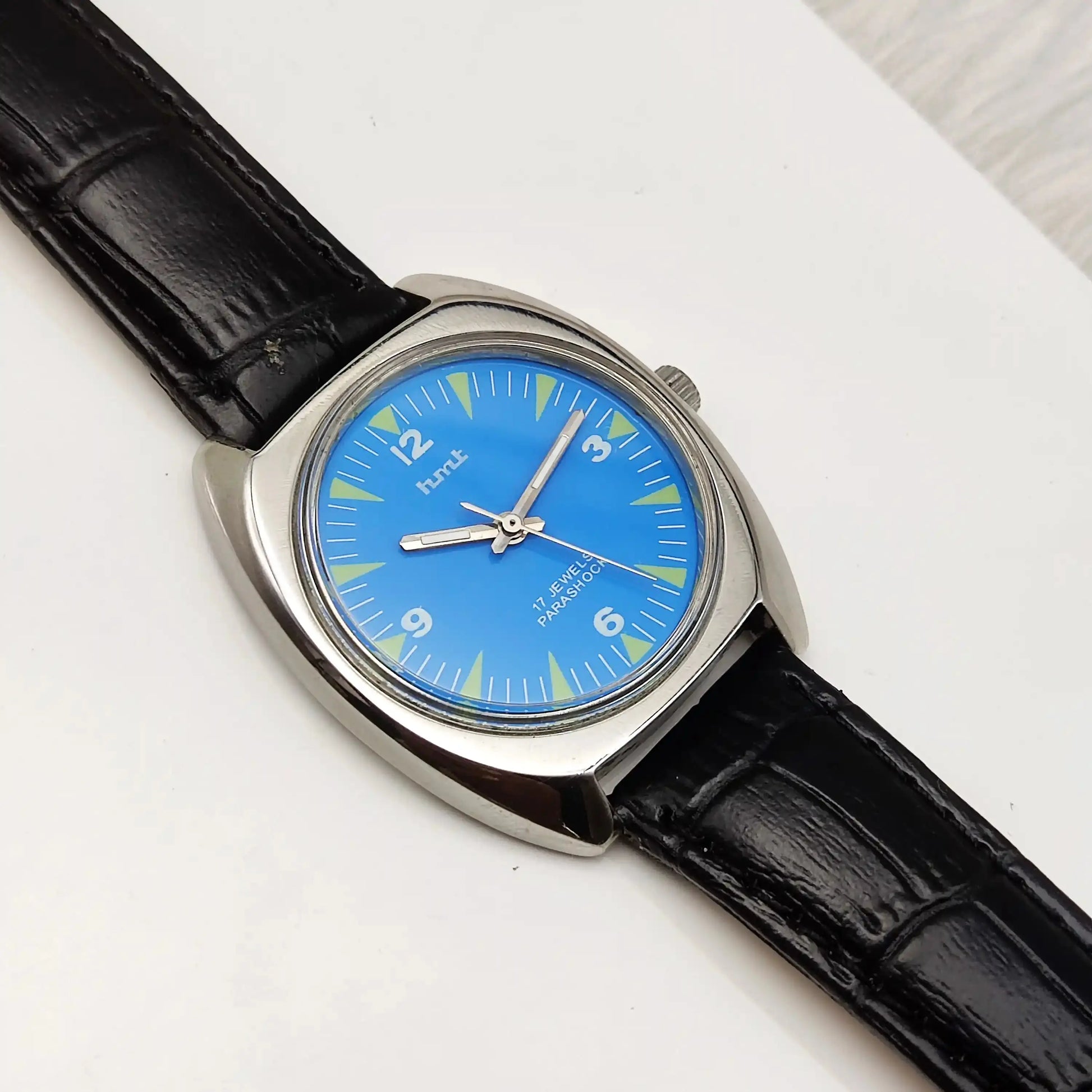 HMT English Numerals-Stick Indices Sky Blue Dial 17 Jewels Handwinding