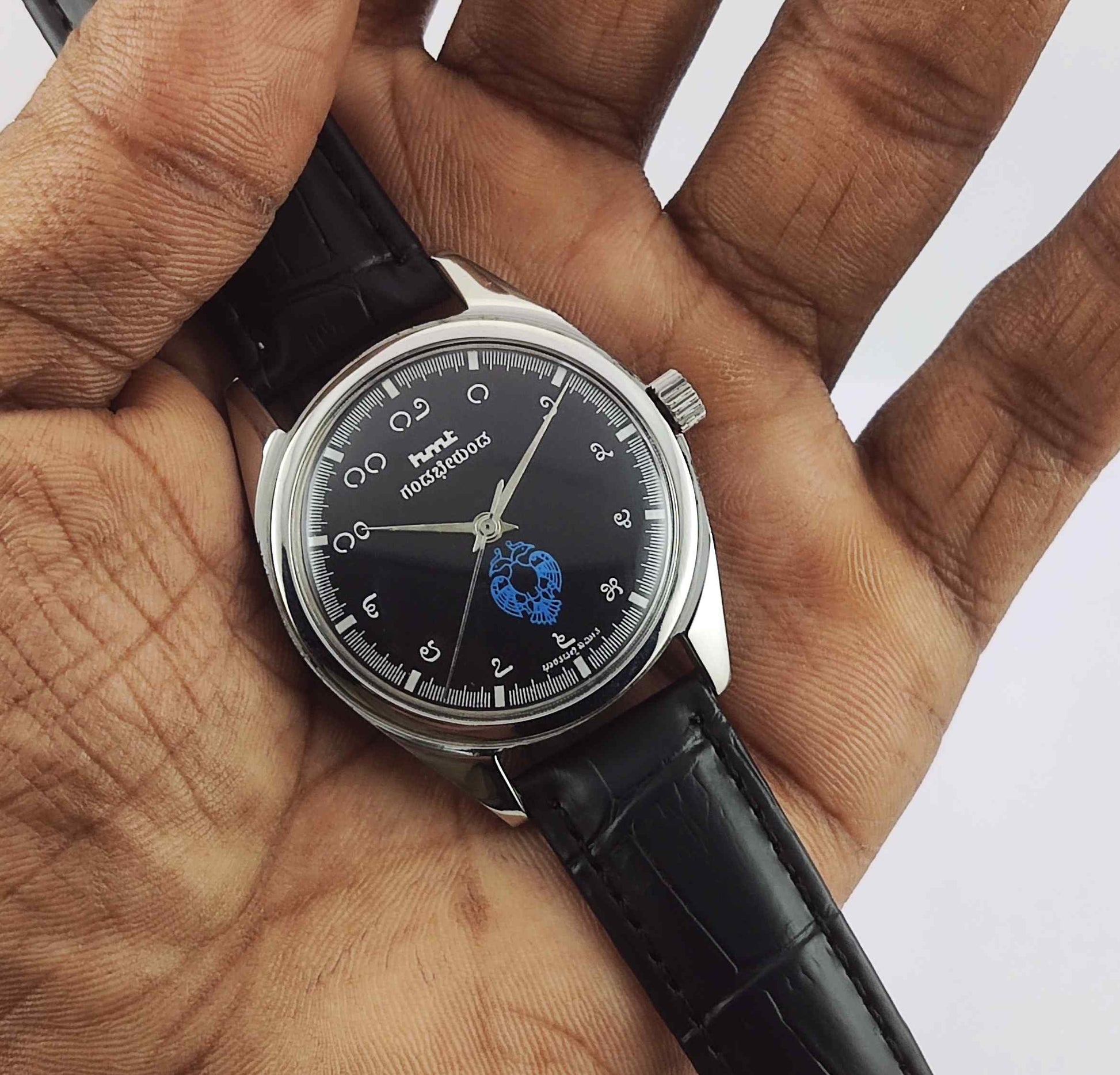 HMT Gandaberunda Kannada Numerals Black Dial 17 Jewels Handwinding Men's Watch 0231 Discover-Diamonds