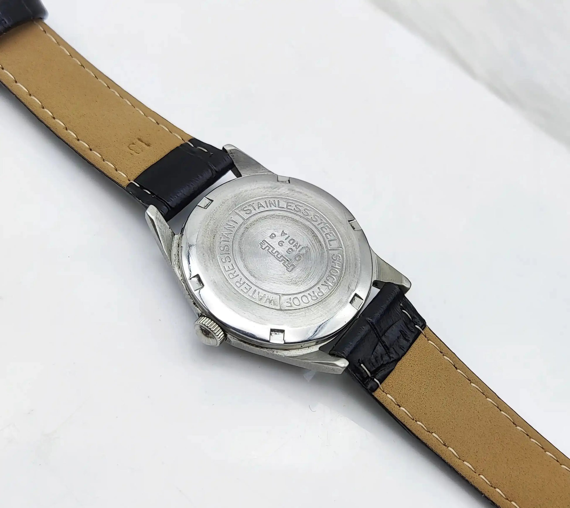 HMT Gandaberunda Kannada Numerals Black Dial 17 Jewels Handwinding Watch Discover-Diamonds Physical