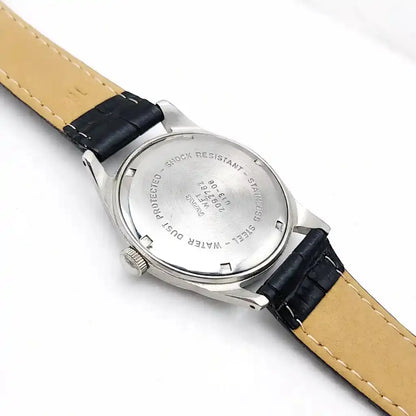 HMT Gandaberunda Kannada Numerals Red Dial Para Shock 17 Jewels 0231 Discover-Diamonds Physical