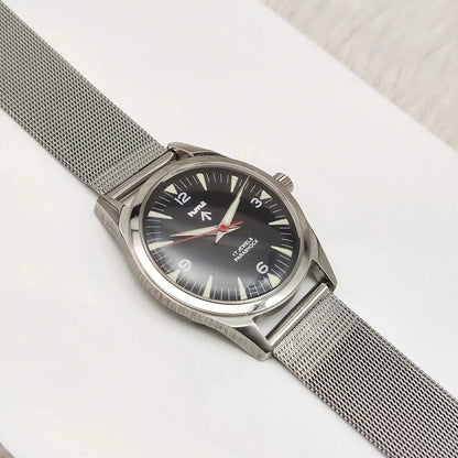 HMT Glow In The Dark 17 Jewels Black Dial Transparent Back Handwinding 0231