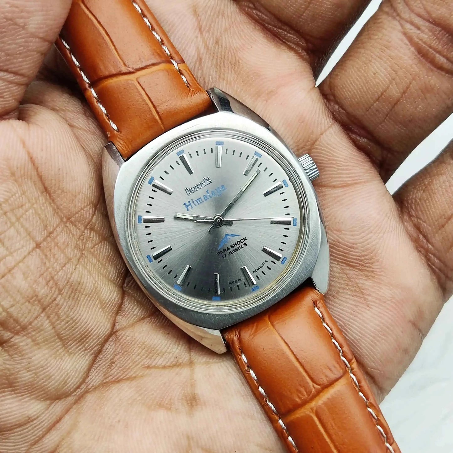 HMT Himalaya 17 Jewels Gray Dial Handwinding Watch for Timeless Elegance