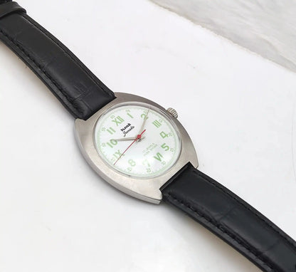 HMT Janata 17 Jewels Handwinding White Dial Watch 0231 - Discover-Diamonds