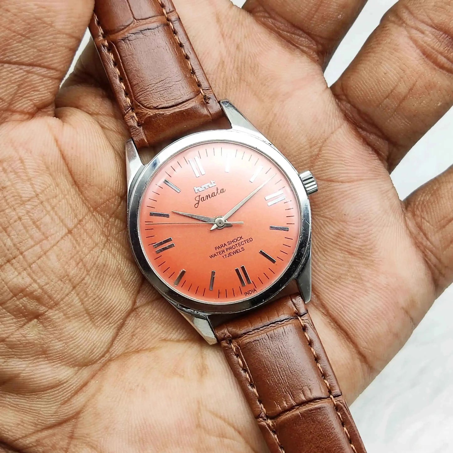 HMT Janata 17 Jewels para Shock Reddish Dail Handwinding Movement 0231